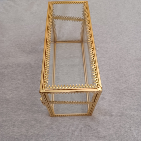 New Glass & Gold Makeup Lipstick Holder - Picture 8 of 12